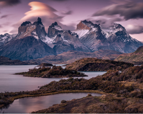Soumrak v Torres del Paine, Chile, Patagonie